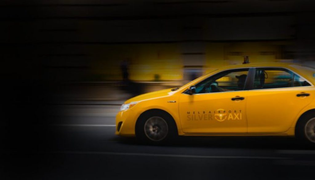 Melbourne-Airport-Silver-Taxi-Slider-1-1024x400-1024x585